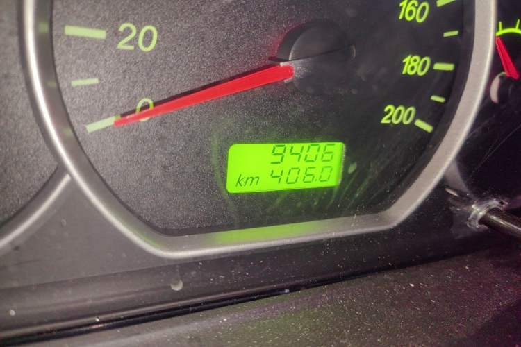 Used Wuling Hongguang 2018 1.5L Classic S Base Model Odometer Close Up