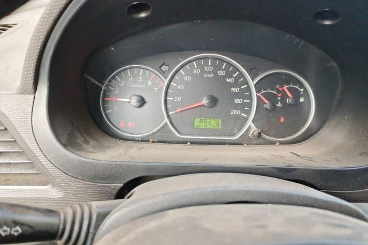 Used Wuling Hongguang 2018 1.5L Classic S Base Model Odometer Close Up