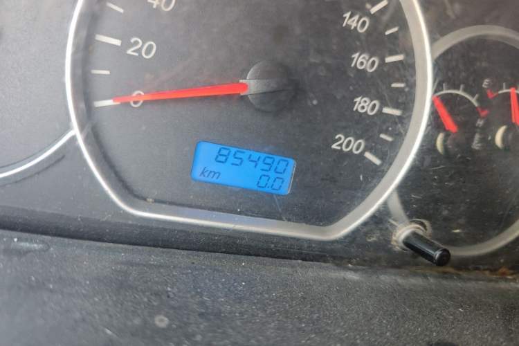 Used Wuling Hongguang 2018 1.5L Classic S Standard Model Odometer Close Up