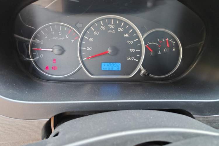 Used Wuling Hongguang 2018 1.5L Classic S Standard Model Odometer Close Up