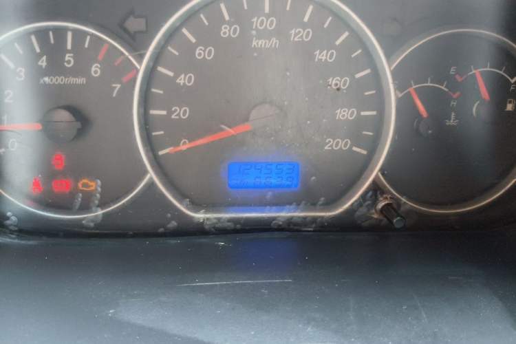 Used Wuling Hongguang 2018 1.5L Classic S Standard Model Odometer Close Up