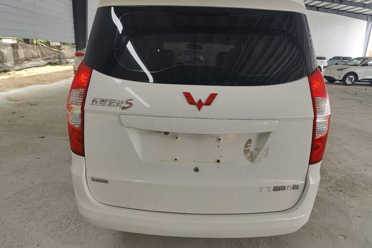 Used Wuling Hongguang 2018 1.5L Classic S Standard Model Rear