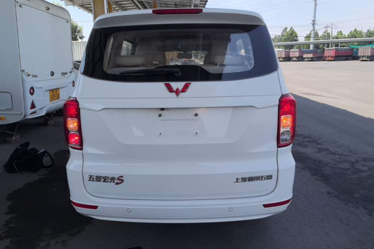 Used Wuling Hongguang 2018 1.5L S Comfort Model L2B Rear