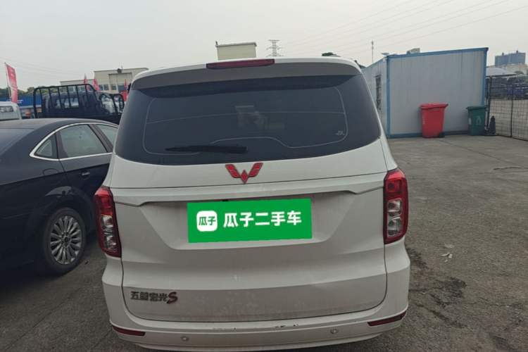 Used Wuling Hongguang 2018 1.5L S Comfort Model L2B Rear