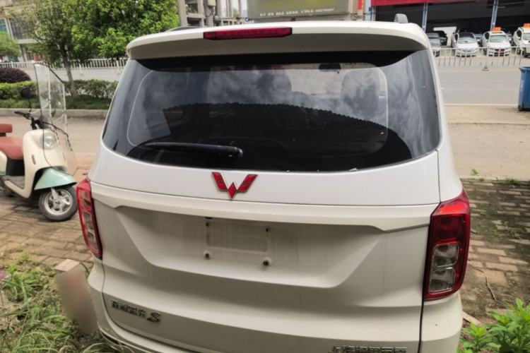 Used Wuling Hongguang 2018 1.5L S Comfort Model L2B Rear