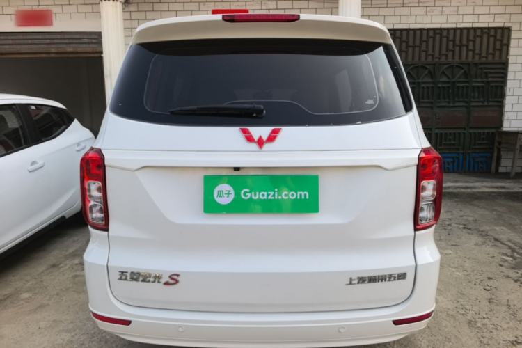 Used Wuling Hongguang 2018 1.5L S Comfort Model L2B Rear