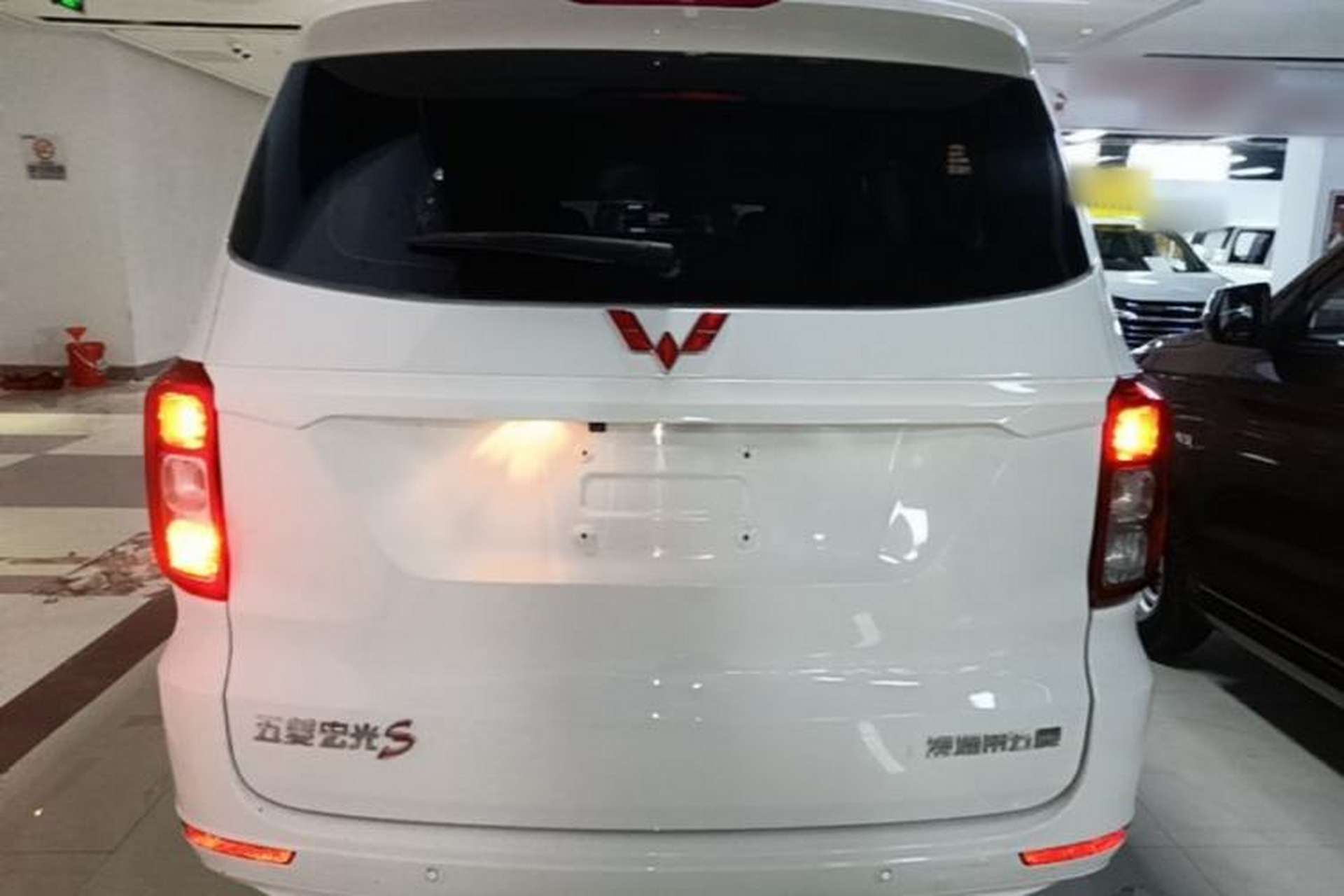 Used Wuling Hongguang 2018 1.5L S Comfort Model L2B Rear