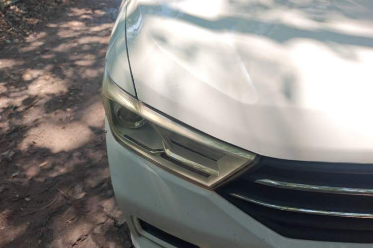 Used Wuling Hongguang 2018 1.5L S Comfort Model L2B Right Front Headlight