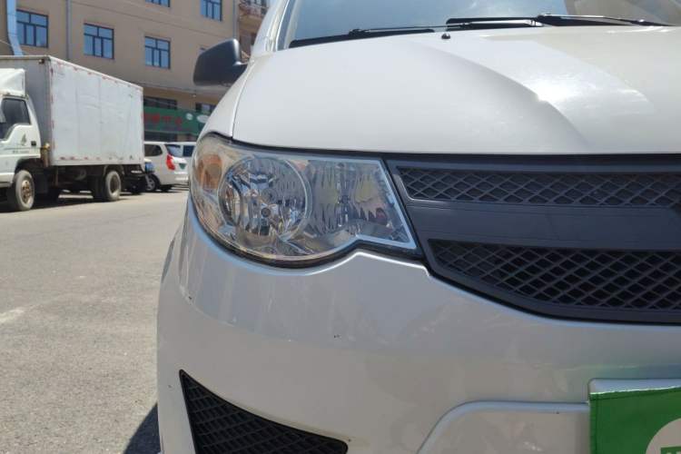 Used Wuling Hongguang 2018 1.2L Classic S Base Model Right Front Headlight