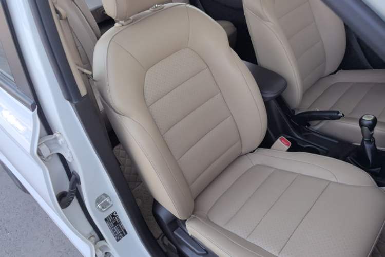Used Wuling Hongguang 2018 1.5L S Comfort Model L2B Right Front Seat