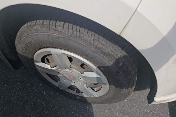 Used Wuling Hongguang 2018 1.2L Classic S Base Model Right Front Wheel Hub