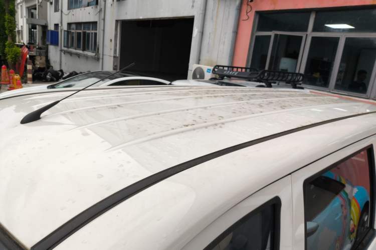 Used Wuling Hongguang 2018 1.5L Classic S Base Model Roof