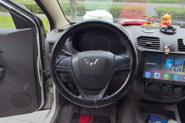 Used Wuling Hongguang 2018 1.2L Classic S Base Model Steering Wheel