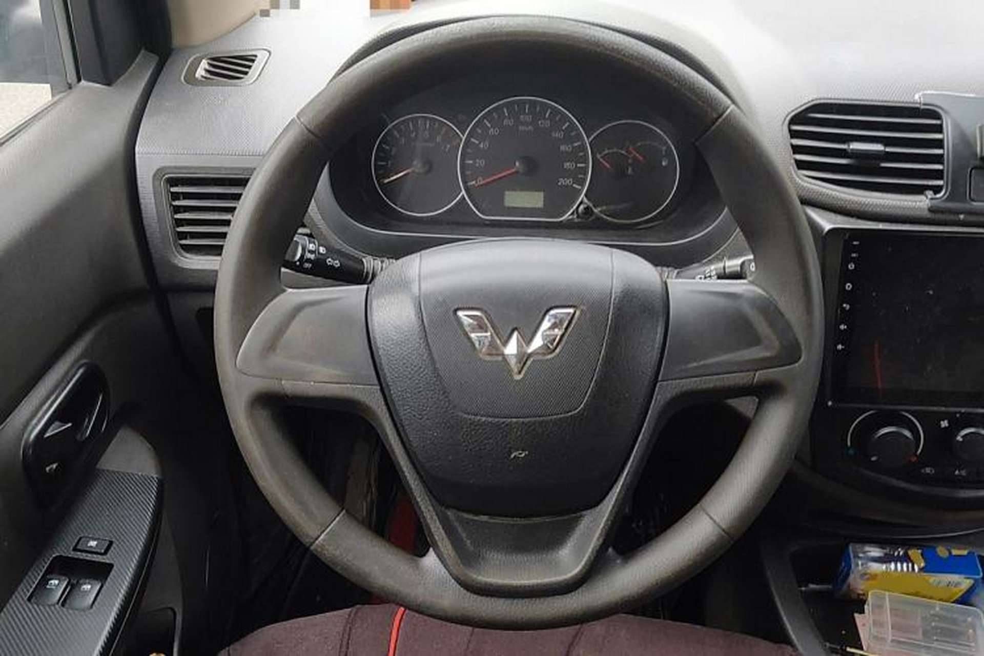 Used Wuling Hongguang 2018 1.5L Classic S Base Model Steering Wheel