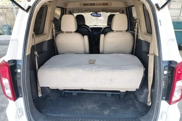 Used Wuling Hongguang 2018 1.5L S Standard Version L2B Trunk