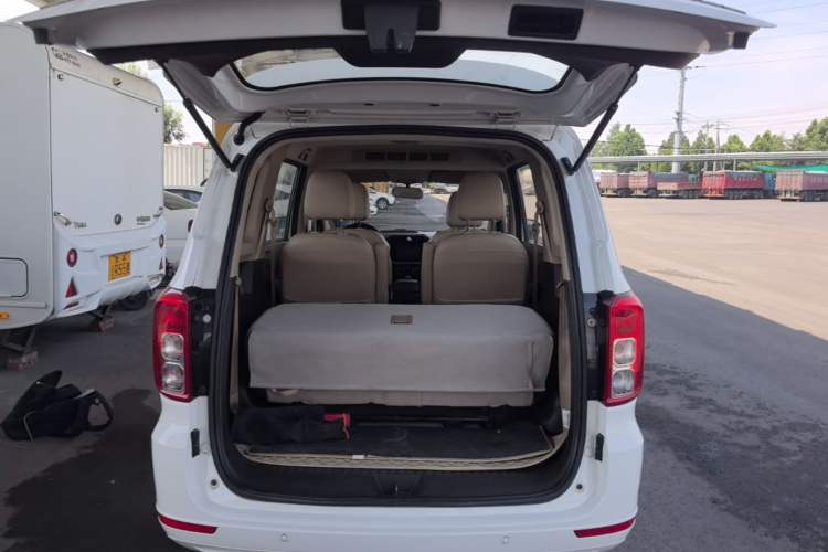 Used Wuling Hongguang 2018 1.5L S Comfort Model L2B Trunk