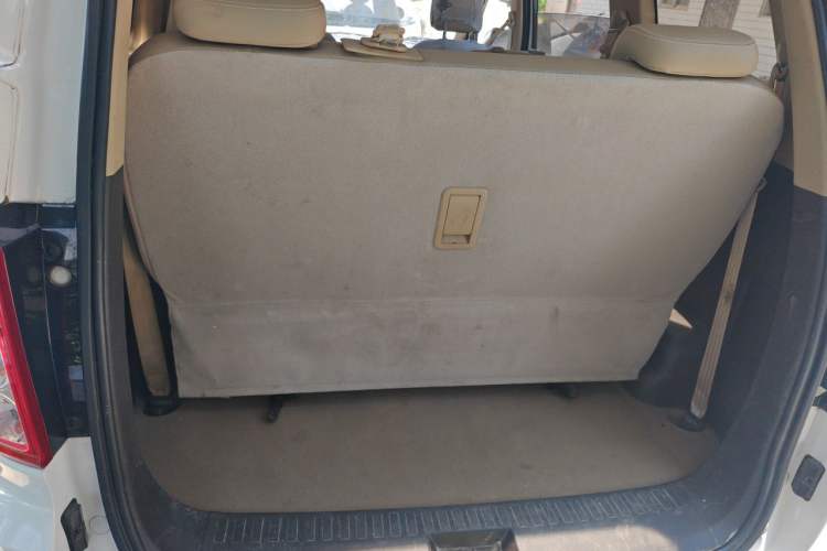 Used Wuling Hongguang 2018 1.5L S Comfort Model L2B Trunk