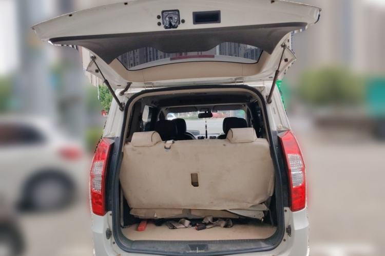 Used Wuling Hongguang 2018 1.5L Classic S Standard Model Trunk