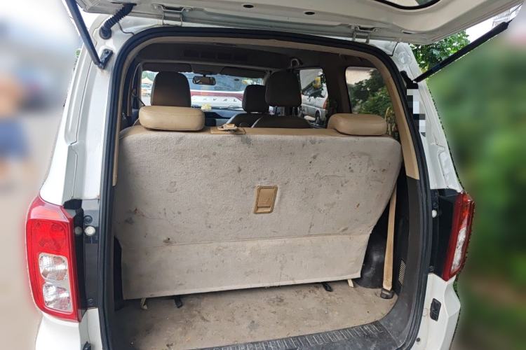 Used Wuling Hongguang 2018 1.5L S Comfort Model L2B Trunk