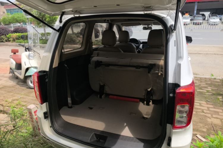 Used Wuling Hongguang 2018 1.5L S Comfort Model L2B Trunk