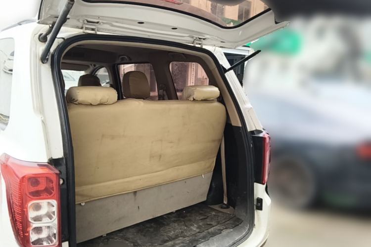 Used Wuling Hongguang 2018 1.5L S Comfort Model L2B Trunk