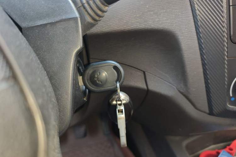 Used Wuling Hongguang 2018 1.5L Classic S Base Model Vehicle Key
