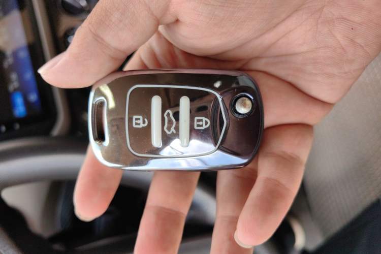 Used Wuling Hongguang 2018 1.5L S Standard Version L2B Vehicle Key