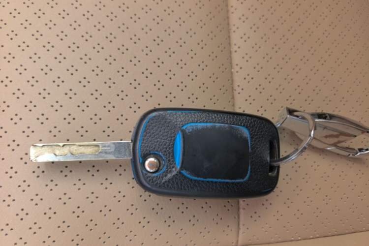 Used Wuling Hongguang 2018 1.5L S Comfort Model L2B Vehicle Key