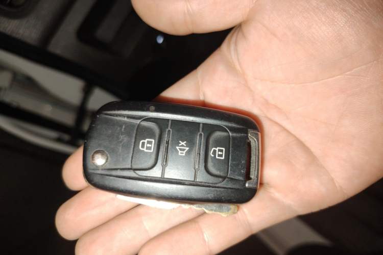 Used Wuling Hongguang 2018 1.5L Classic S Base Model Vehicle Key