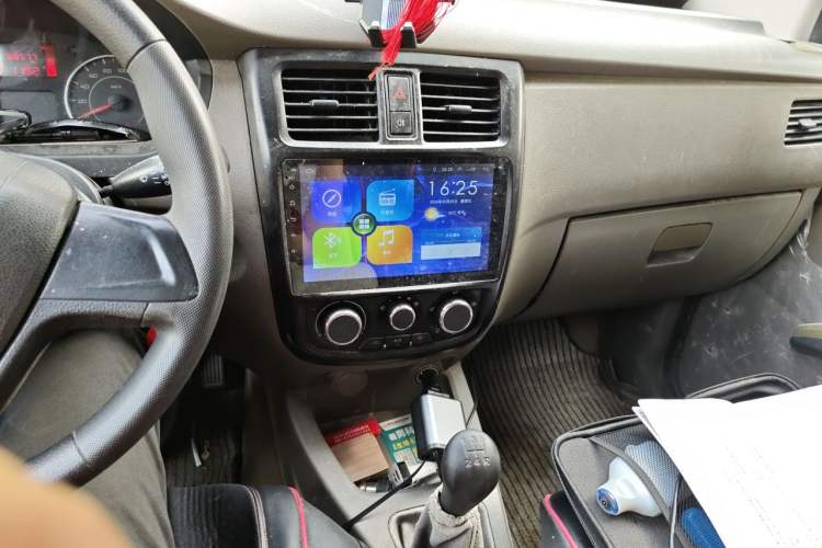 Used Wuling Hongguang 2018 1.5L Classic S Base Model Audio And AC Panel