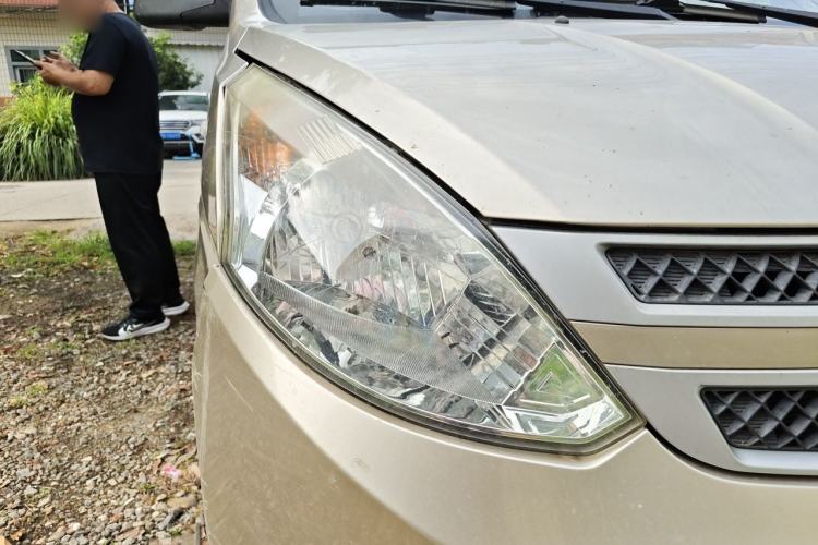 Used Wuling Hongguang 2018 1.5L Classic S Base Model Right Front Headlight