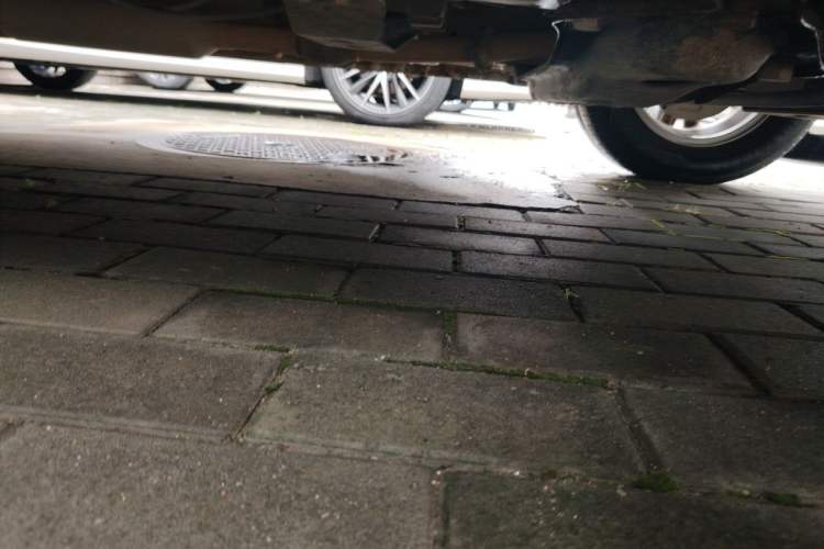 Used Wuling Hongguang 2019 1.5L S Standard Version China VI LAR Chassis Front Right