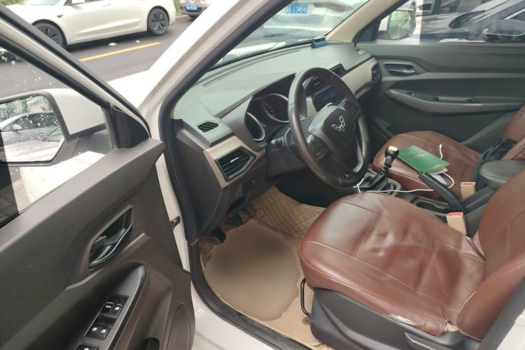 Used Wuling Hongguang 2019 1.5L S Standard Version China VI LAR Driver Seat