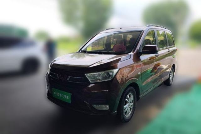 Używany Wuling Hongguang 2019 1.5L S Comfort Edition China VI LAR