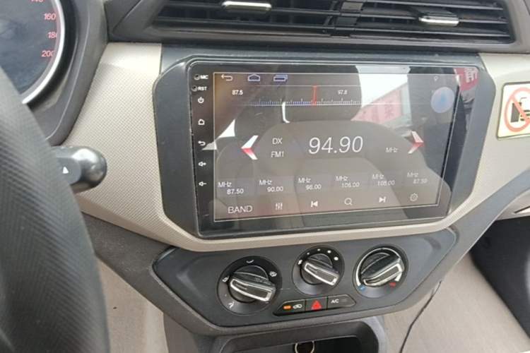 Used Wuling Hongguang 2019 1.5L S Standard Version China VI LAR Audio And AC Panel
