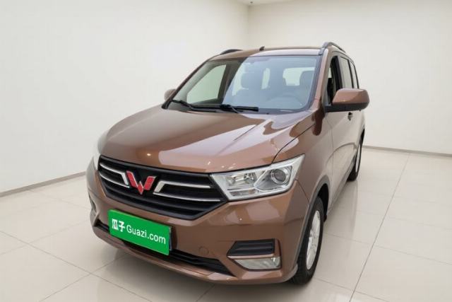 Used Wuling Hongguang 2019 1.5L S Comfort Edition China VI LAR