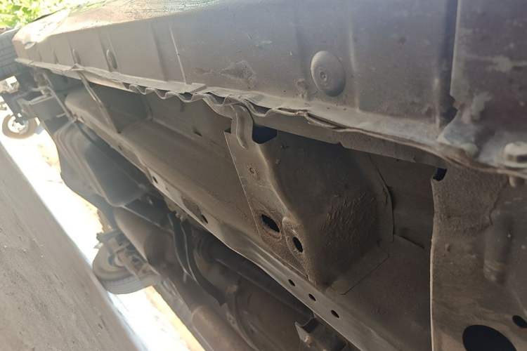 Used Wuling Hongguang 2019 1.5L S Basic Version China VI Standard LAR Chassis Front Right