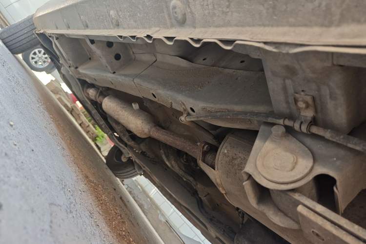 Used Wuling Hongguang 2019 1.5L S Basic Version China VI Standard LAR Chassis Rear Left