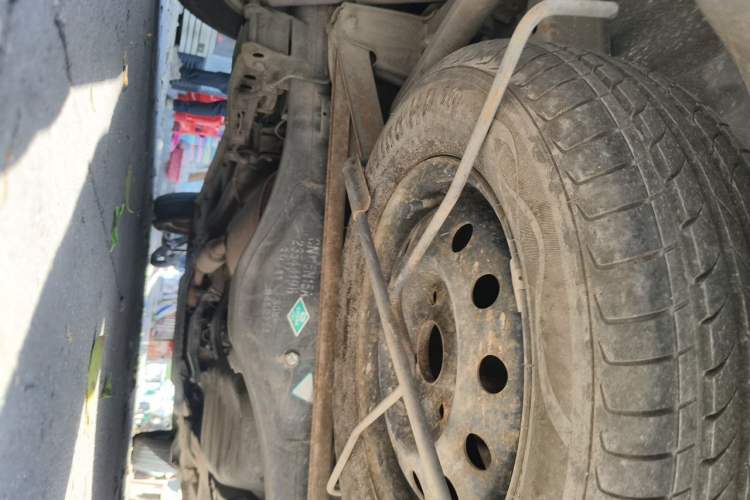 Used Wuling Hongguang 2019 1.5L S Comfort Edition China VI LAR Chassis Rear