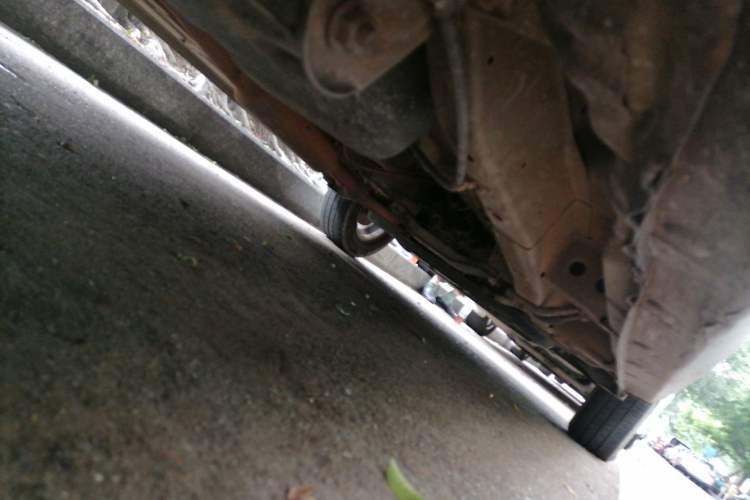 Used Wuling Hongguang 2019 1.5L S Comfort Edition China VI LAR Chassis Rear Right
