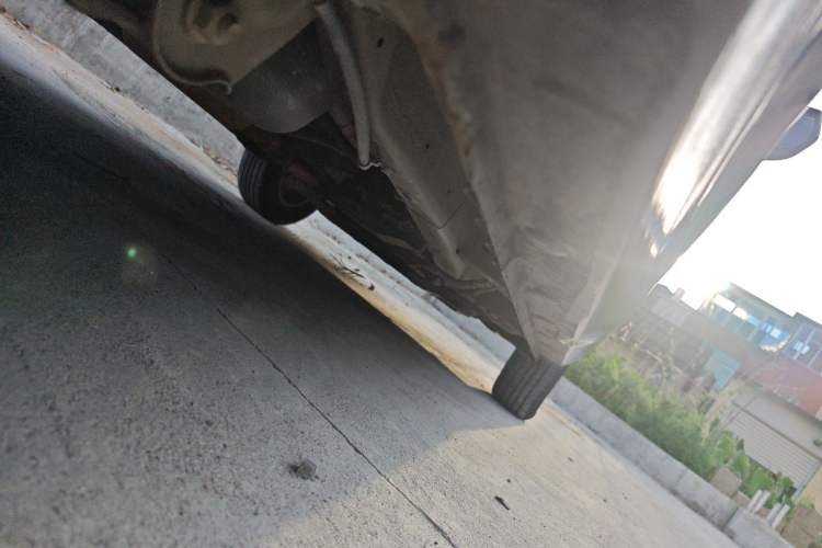Used Wuling Hongguang 2019 1.5L S Base Version L2B Chassis Rear Right