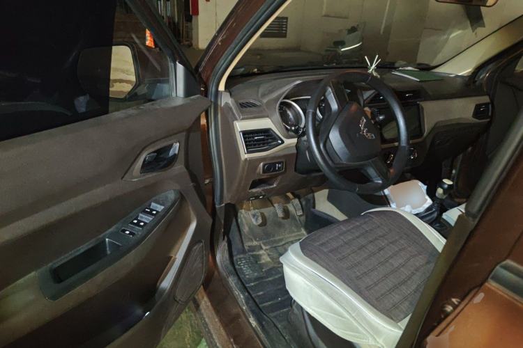 Used Wuling Hongguang 2019 1.5L S Standard Version China VI LAR Driver Seat