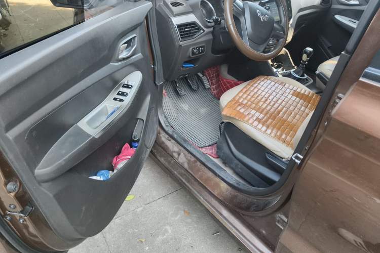 Used Wuling Hongguang 2019 1.5L S Comfort Edition China VI LAR Driver Seat