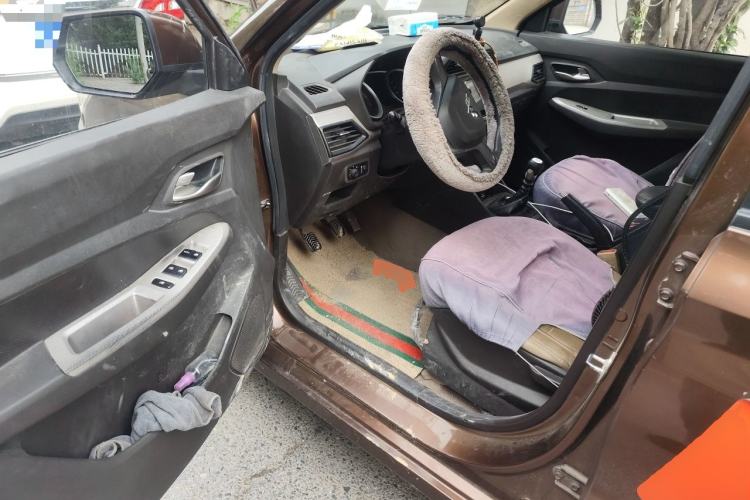 Used Wuling Hongguang 2019 1.5L S Comfort Edition China VI LAR Driver Seat