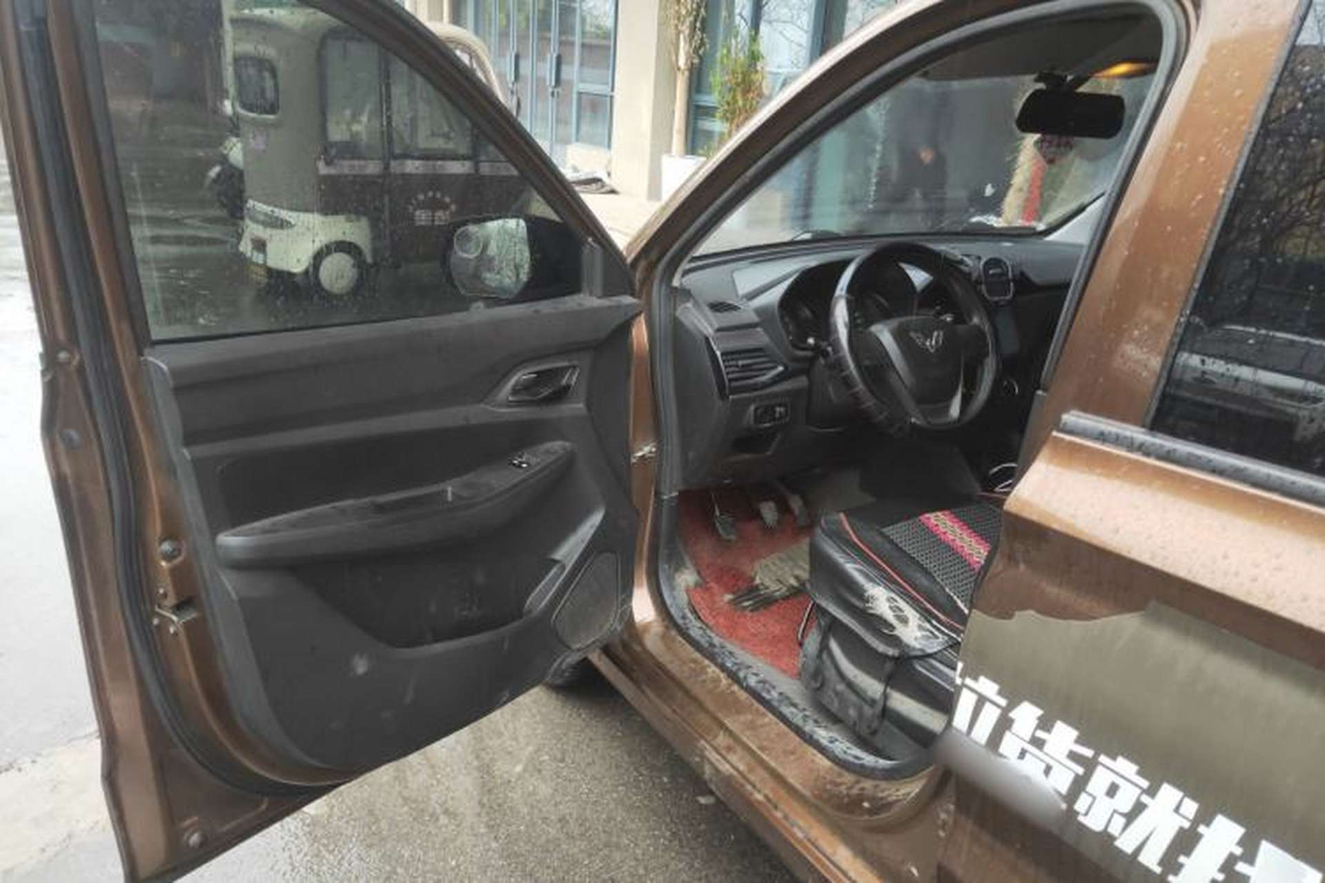 Used Wuling Hongguang 2019 1.5L S Basic Version China VI Standard LAR Driver Seat