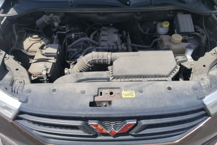Used Wuling Hongguang 2019 1.5L S Basic Version China VI Standard LAR Engine Bay