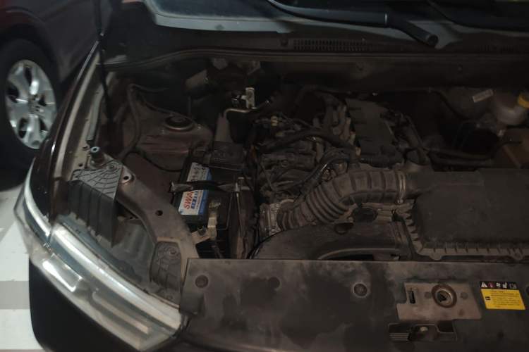 Used Wuling Hongguang 2019 1.5L S Standard Version China VI LAR Engine Bay Right