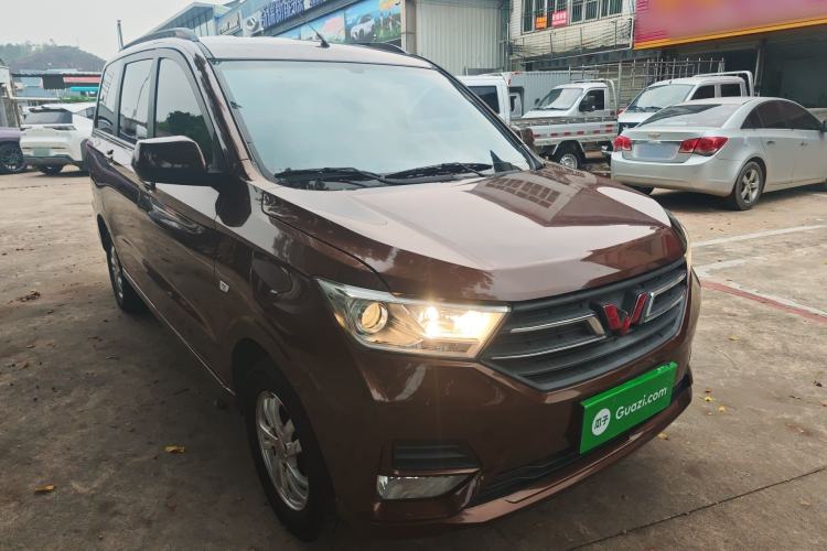 Used Wuling Hongguang 2019 1.5L S Comfort Edition China VI LAR Exterior 1