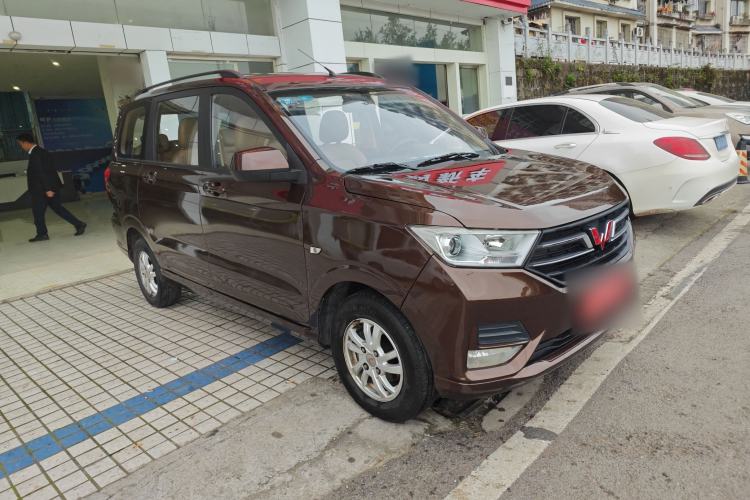 Used Wuling Hongguang 2019 1.5L S Comfort Edition China VI LAR Exterior 2