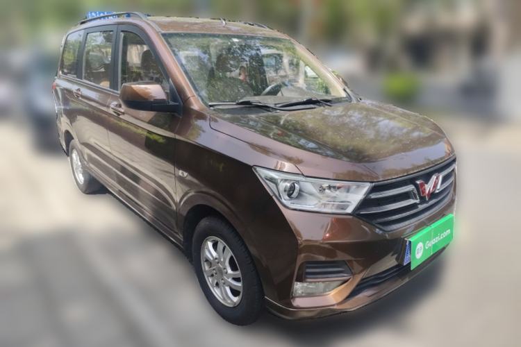 Used Wuling Hongguang 2019 1.5L S Comfort Edition China VI LAR Exterior 2